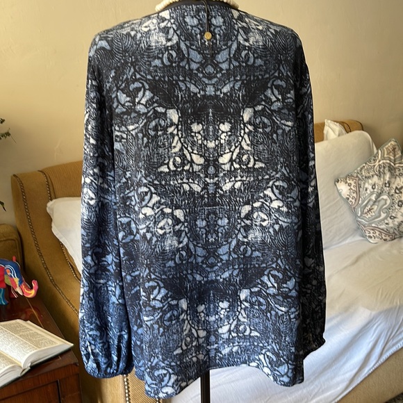 Kobi Halperin 100% silk blouse - Picture 3 of 4